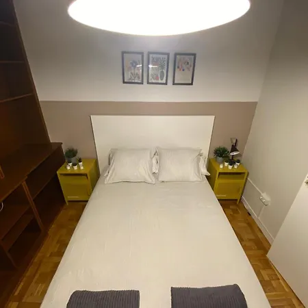 Santa Engracia Street, Private rooms-3